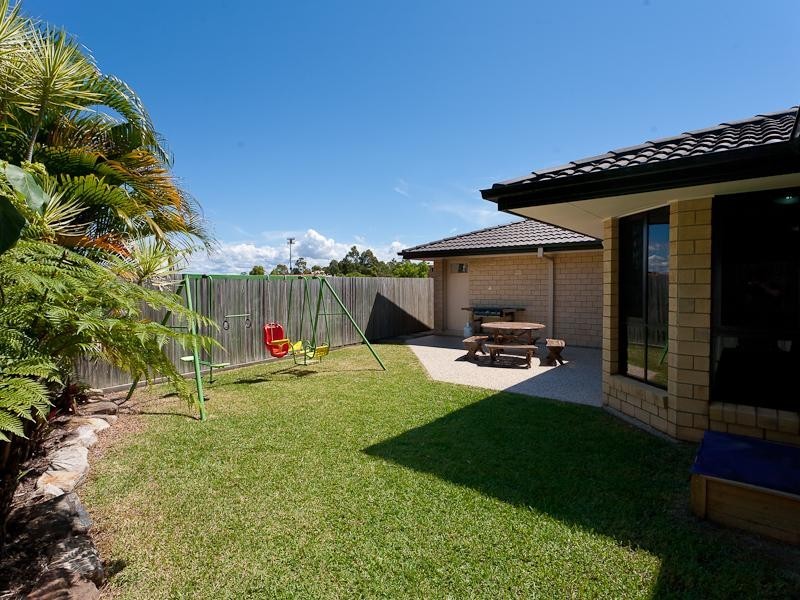 16 Mallee Close, Caloundra West QLD 4551