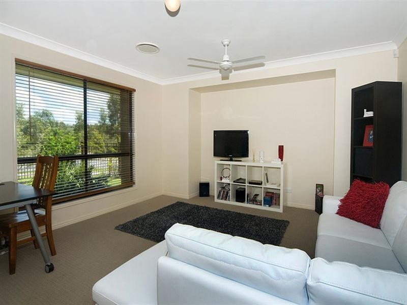 48 Grampion Drive, Caloundra West QLD 4551