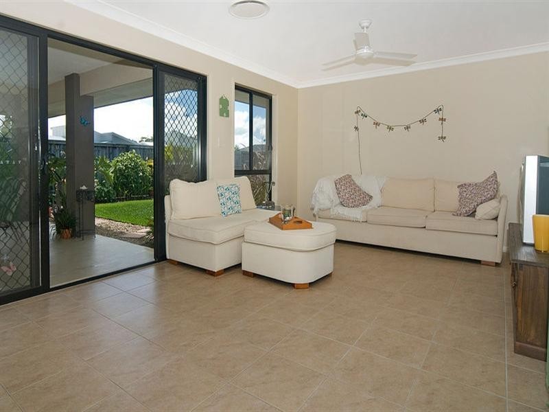 48 Grampion Drive, Caloundra West QLD 4551