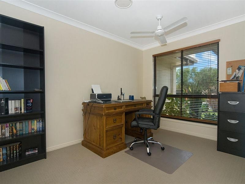 48 Grampion Drive, Caloundra West QLD 4551