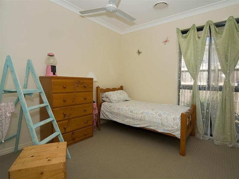 48 Grampion Drive, Caloundra West QLD 4551