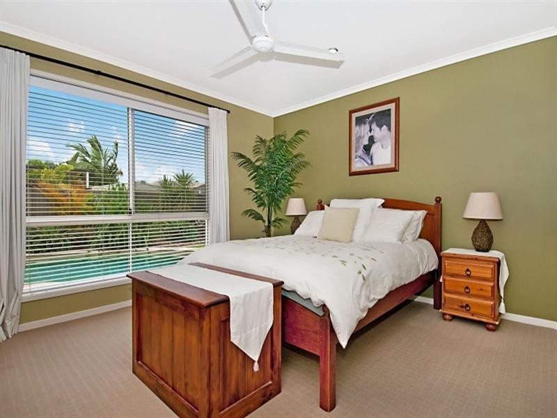 4 Bangalore Close, Caloundra West QLD 4551