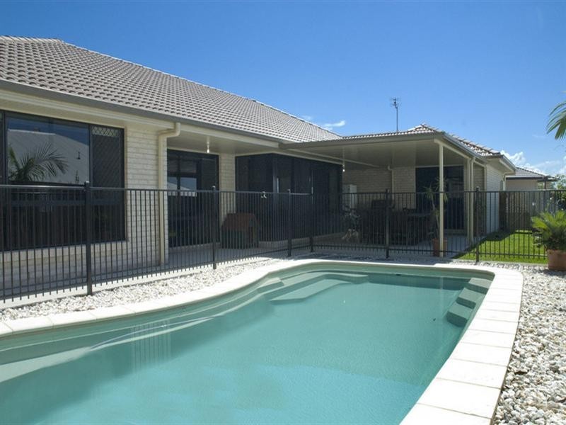 14 Acaciabark Place, Little Mountain QLD 4551