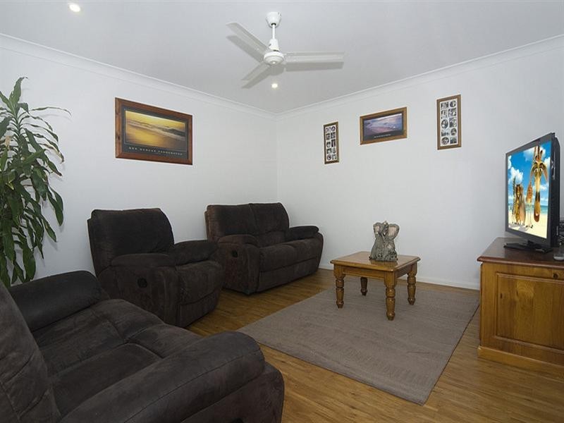 14 Acaciabark Place, Little Mountain QLD 4551