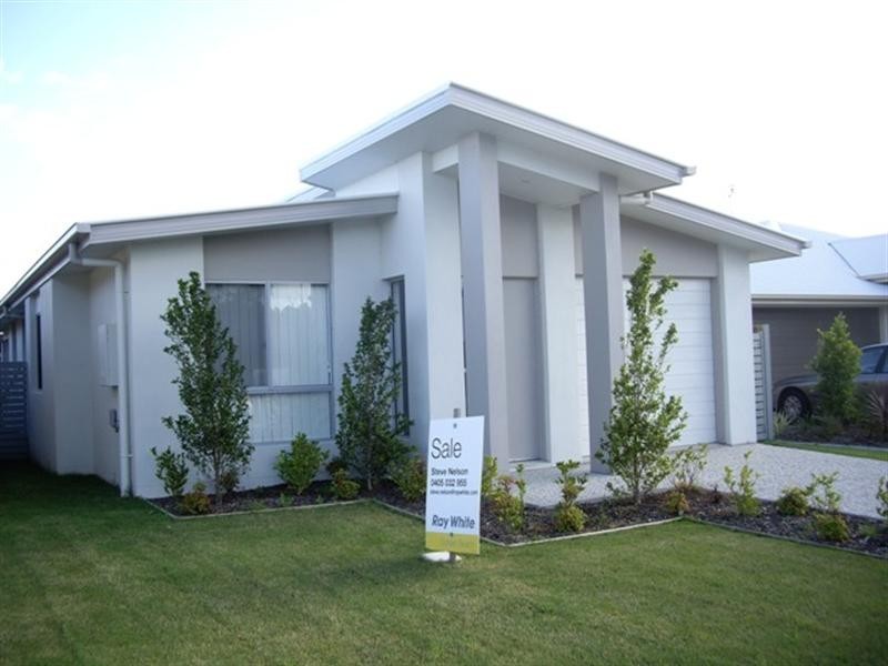 6 Mansell Street, Caloundra West QLD 4551