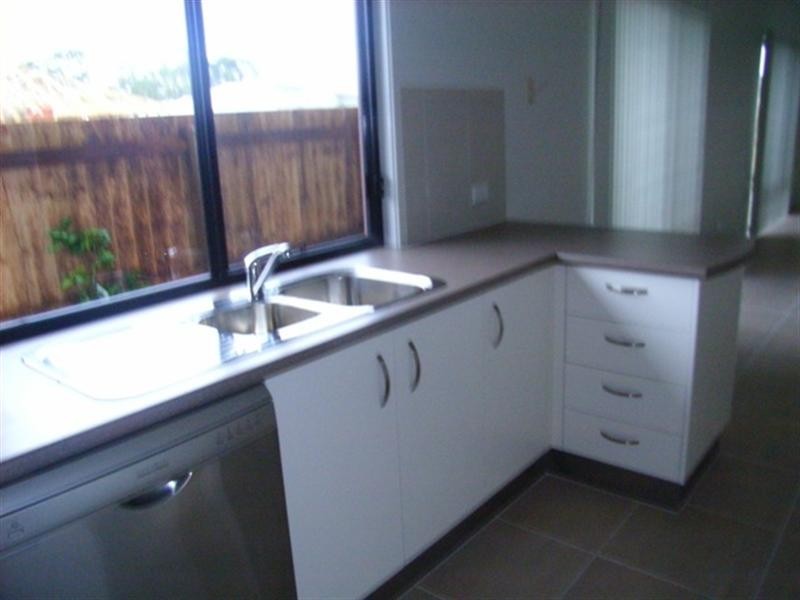 11 Tamarind Street, Caloundra West QLD 4551