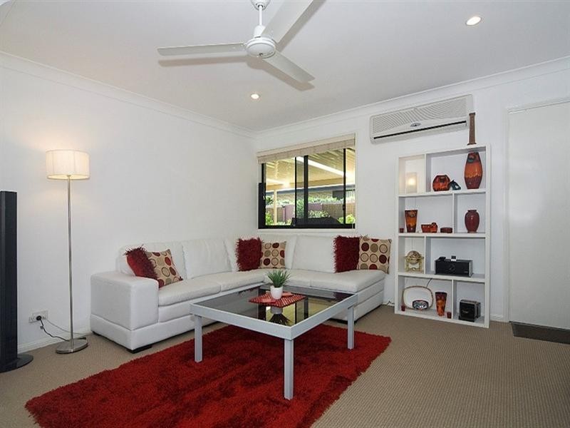 33 Huntley Place, Caloundra West QLD 4551