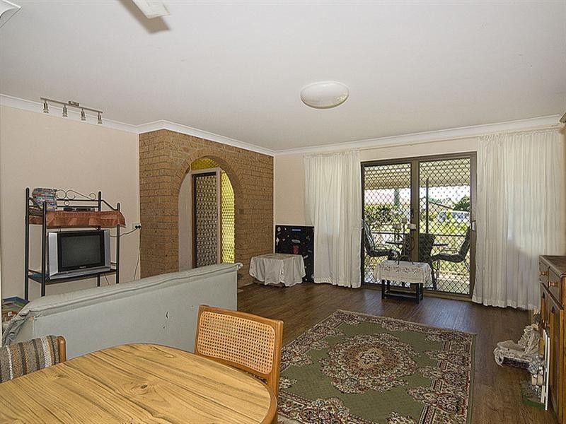 52 Anning Avenue, Golden Beach QLD 4551