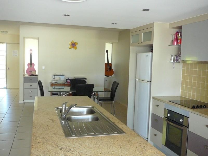 Unit 45 ‘Leeward Apartment’ 1 Grenada Way, Parrearra QLD 4575