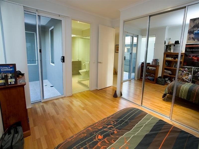 8 Antigua Court, Parrearra QLD 4575