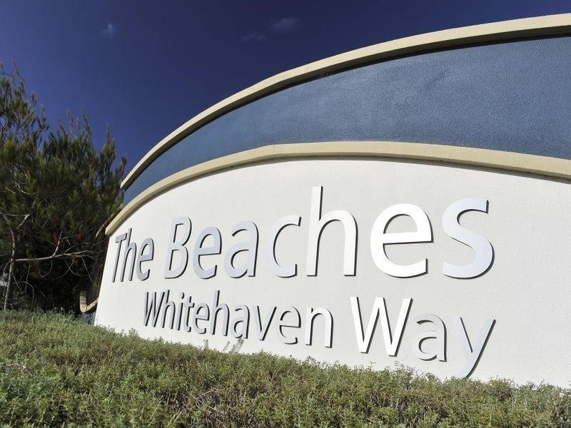 19 Whitehaven Way, Pelican Waters QLD 4551