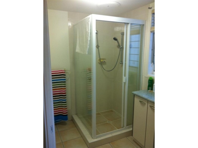 1/9 Nelson Street, Golden Beach QLD 4551