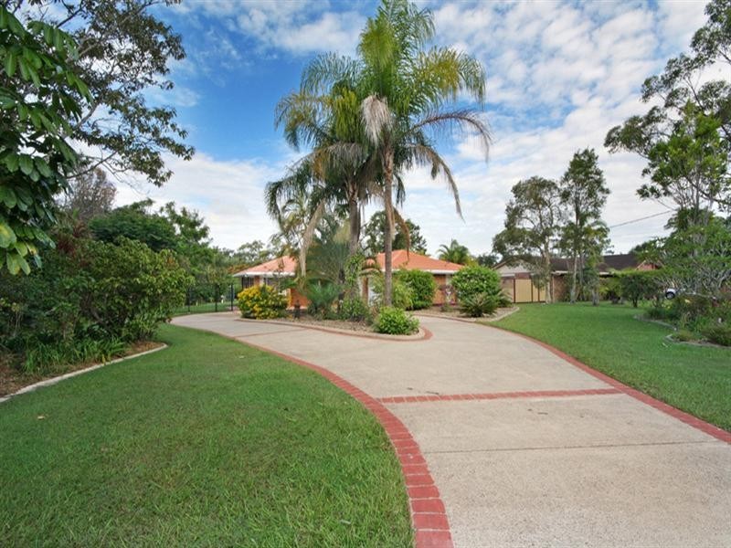 3 Rosegum Street, Little Mountain QLD 4551