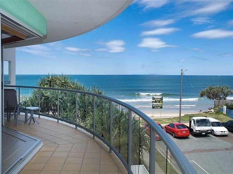 Unit 27 ‘Rolling Surf Resort’ 8 Levuka Avenue, Kings Beach QLD 4551