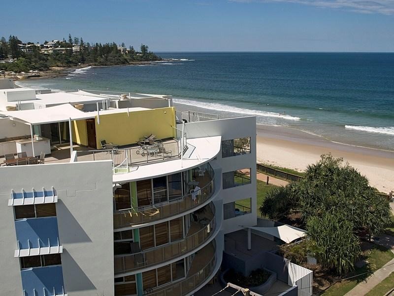 Unit 27 ‘Rolling Surf Resort’ 8 Levuka Avenue, Kings Beach QLD 4551