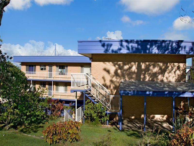 2/1 Warne Terrace, Kings Beach QLD 4551