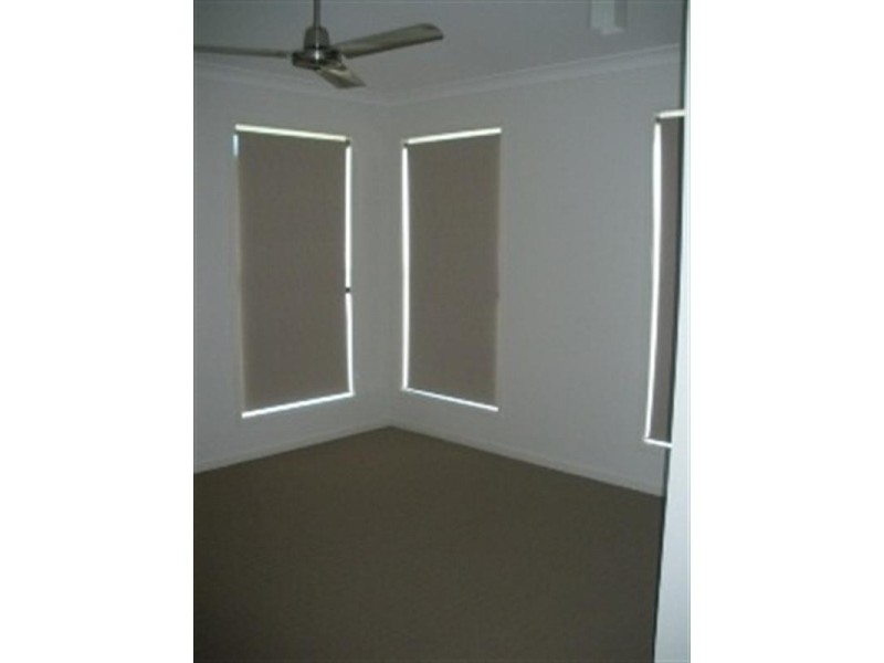 4 Bimberri Court, Caloundra West QLD 4551