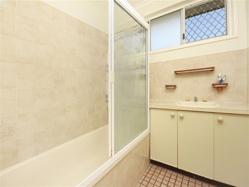 82 Piringa Street, Wurtulla QLD 4575