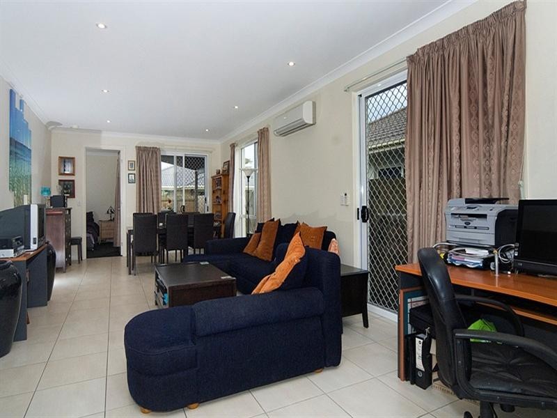 25 Northbrook Street, Caloundra West QLD 4551