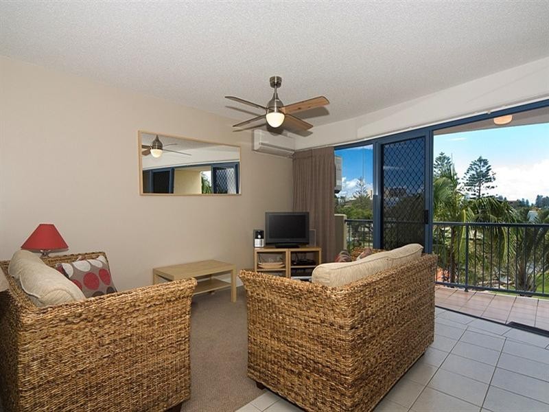 Unit 11 ‘Sails Resort’ 3 Landsborough Parade, Golden Beach QLD 4551