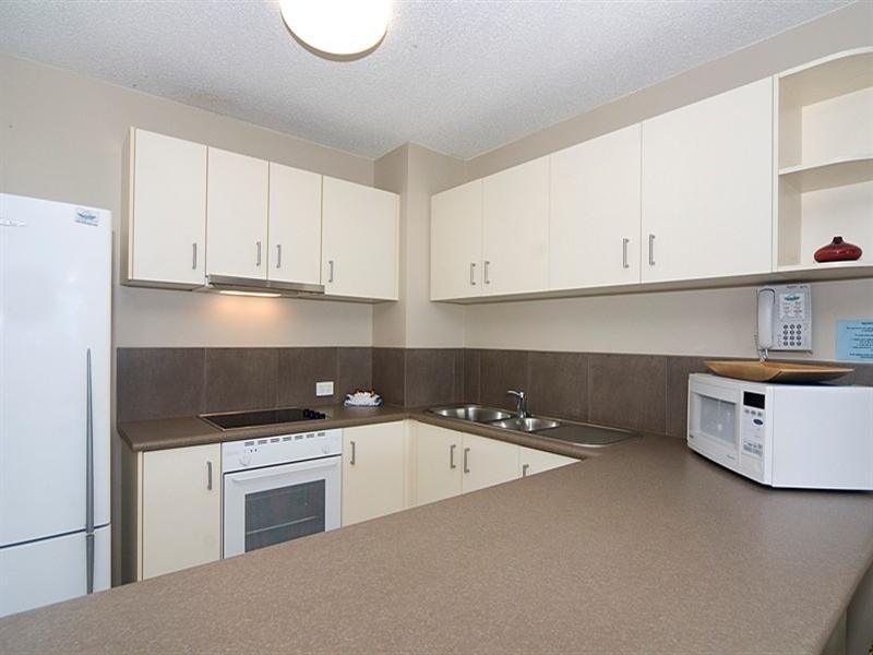 Unit 11 ‘Sails Resort’ 3 Landsborough Parade, Golden Beach QLD 4551