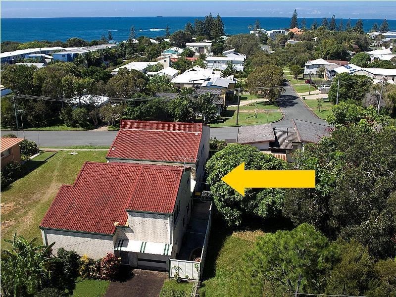 18 Henzell Street, Dicky Beach QLD 4551