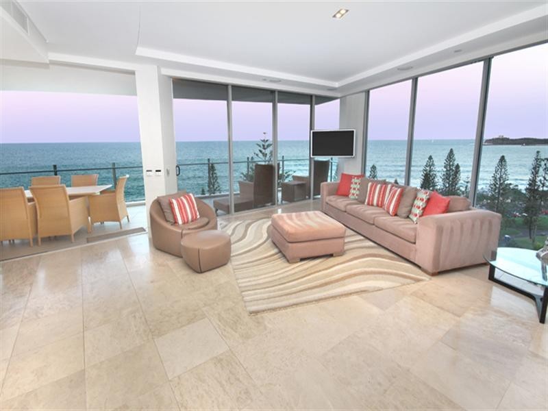 Unit 704 ‘Oceans’ 101 Mooloolaba Esplanade, Mooloolaba QLD 4557