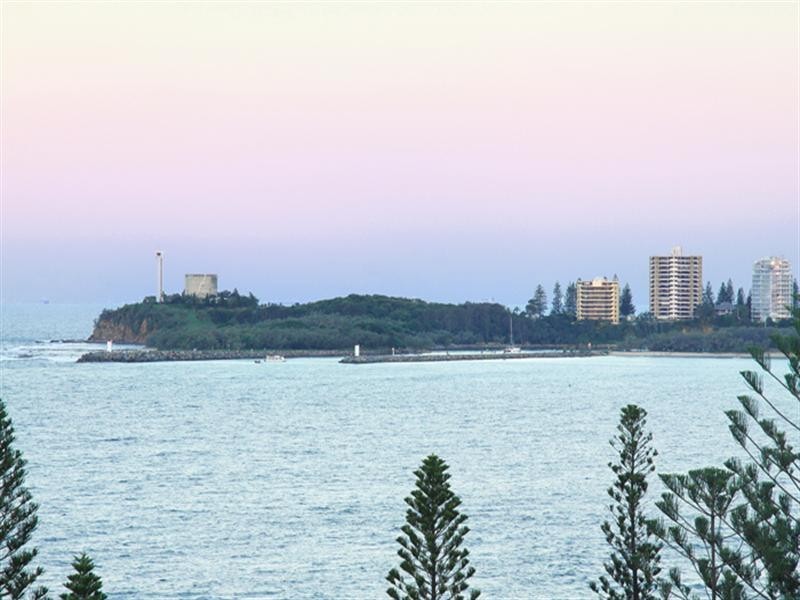 Unit 704 ‘Oceans’ 101 Mooloolaba Esplanade, Mooloolaba QLD 4557