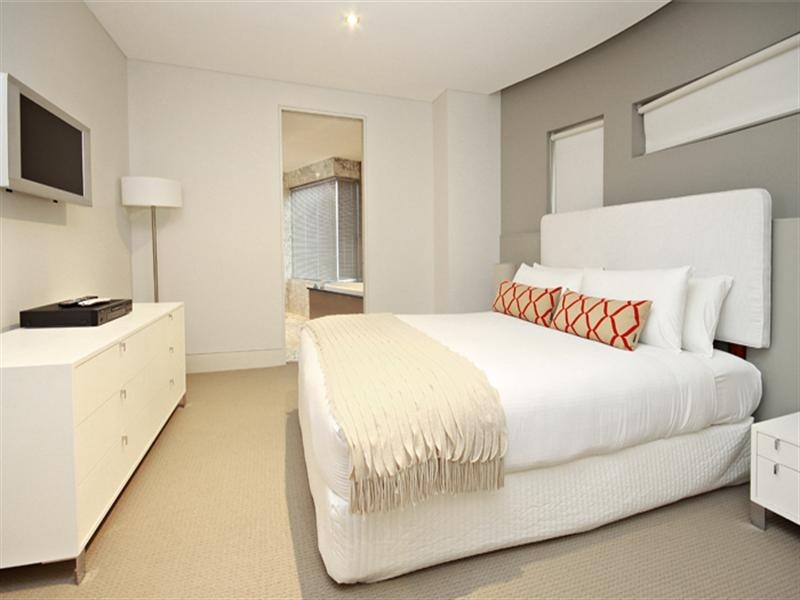 Unit 704 ‘Oceans’ 101 Mooloolaba Esplanade, Mooloolaba QLD 4557