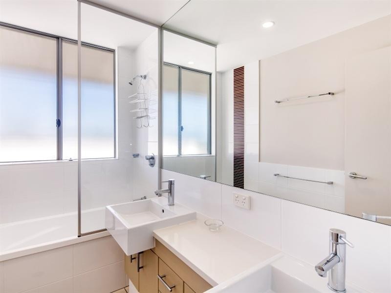 Unit 24 ‘Salt On Kings’ 13 Mahia Terrace, Kings Beach QLD 4551