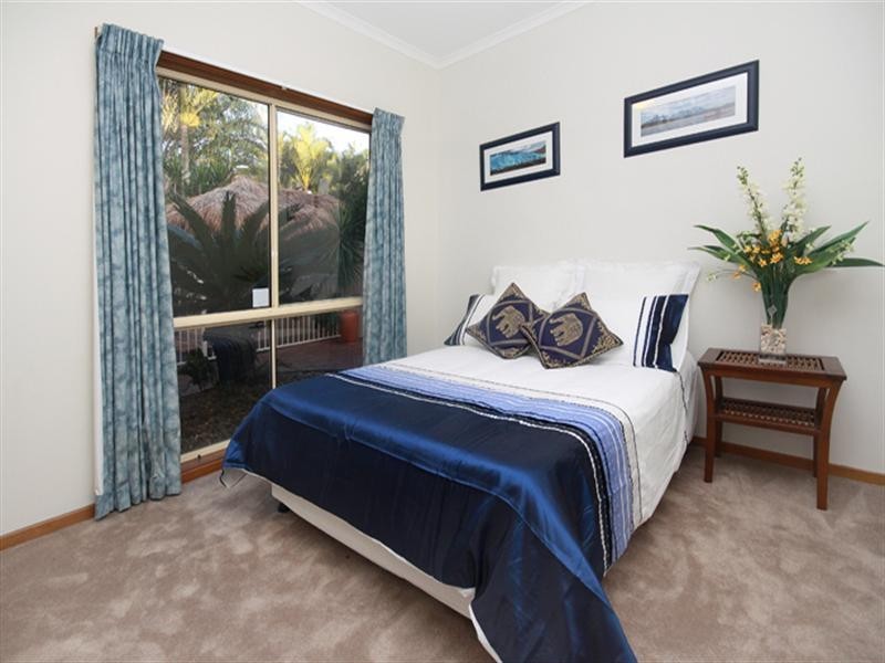 9 Seafarer Court, Bokarina QLD 4575