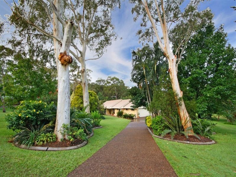 5 Kentucky Court, Little Mountain QLD 4551