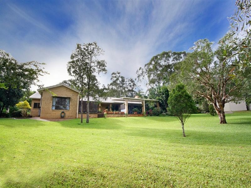 5 Kentucky Court, Little Mountain QLD 4551