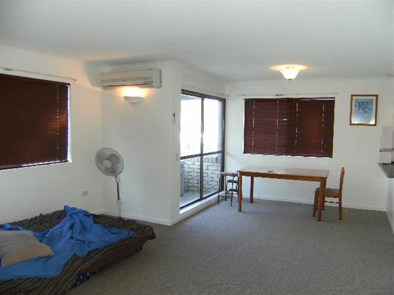 Unit 5, 13 Merrima Avenue, Kings Beach QLD 4551