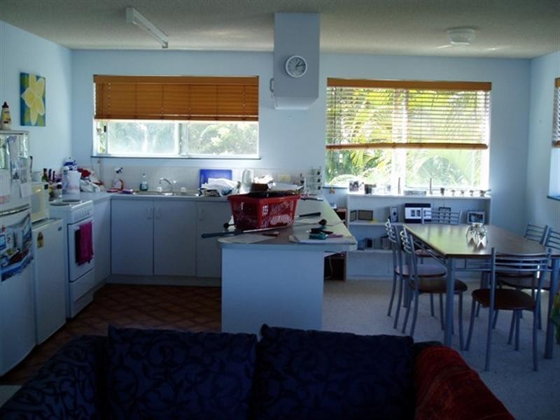 Unit 4,17 Verney Street, Kings Beach QLD 4551