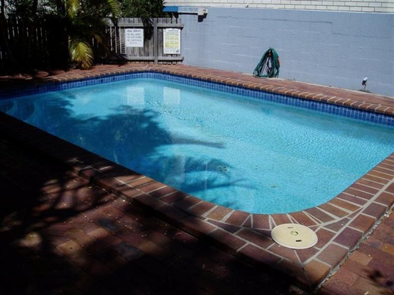 Unit 4,17 Verney Street, Kings Beach QLD 4551