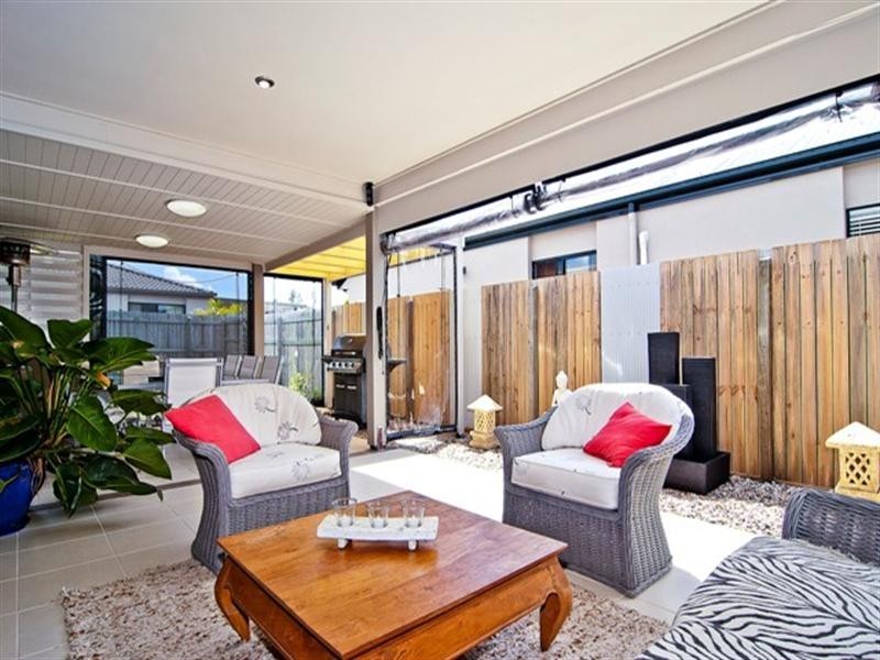 7 Lindesay Street, Caloundra West QLD 4551