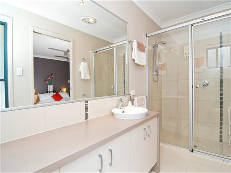 7 Lindesay Street, Caloundra West QLD 4551