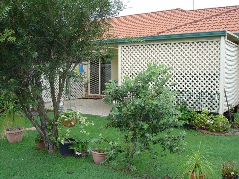 Unit 6 ‘Clearwaters on Golden Beach’  2 North Street, Golden Beach QLD 4551