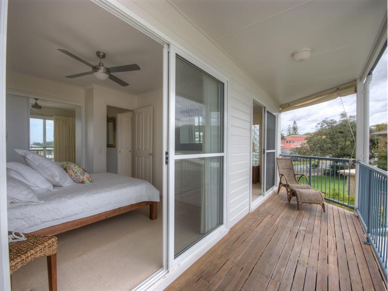 Unit 2 ‘The Beach Houses’ 11 Wellington Parade, Shelly Beach QLD 4551