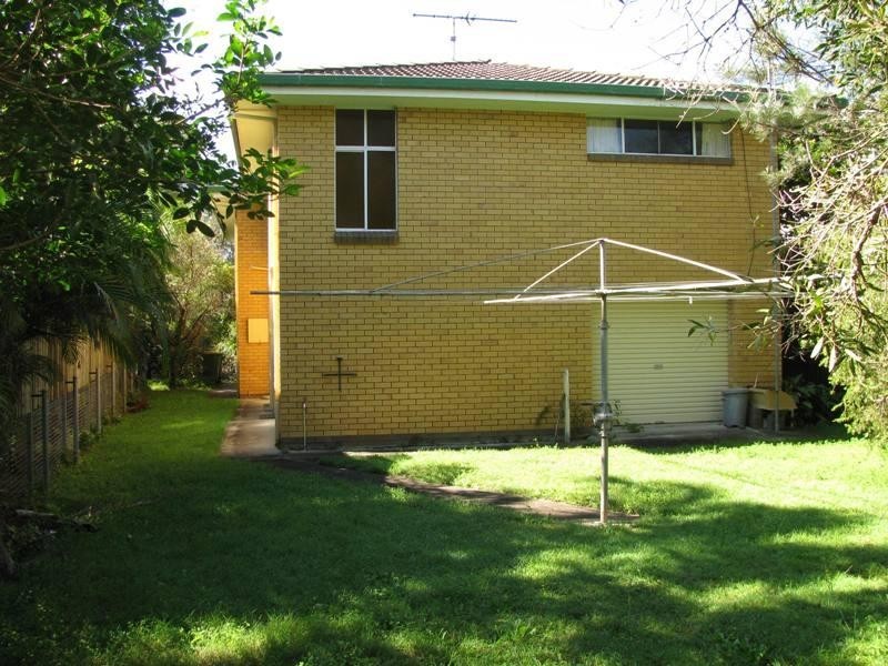 115 Golden Beach Esplanade, Golden Beach QLD 4551