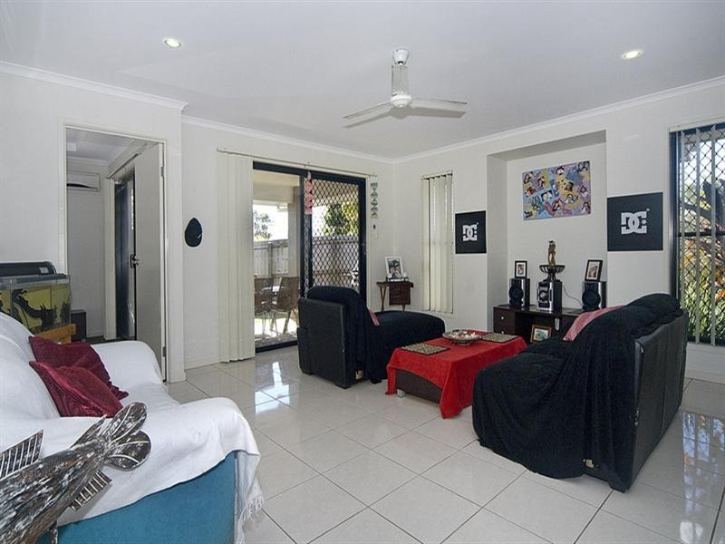 13 Rawson Street, Caloundra West QLD 4551