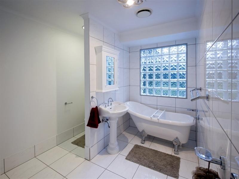 52 De Zen Road, Palmview QLD 4553