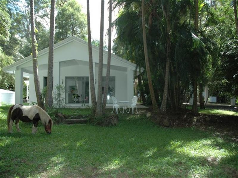 52 De Zen Road, Palmview QLD 4553