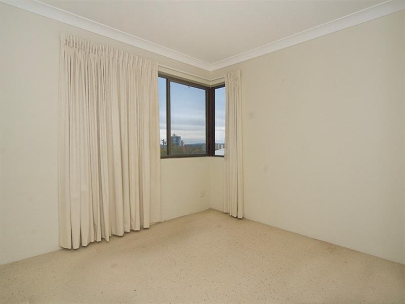 Unit 2 ‘Sunshine Seven’ 14 Dingle Avenue, Kings Beach QLD 4551