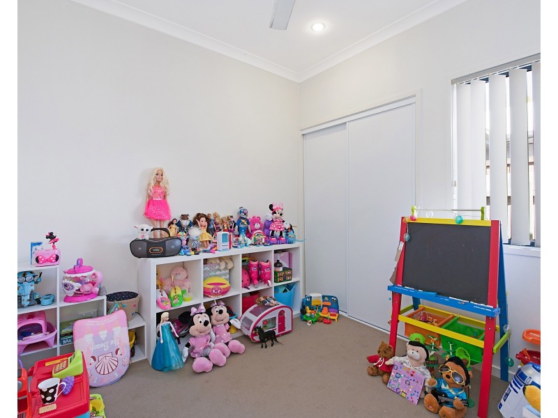 15 Eyre Place, Caloundra West QLD 4551