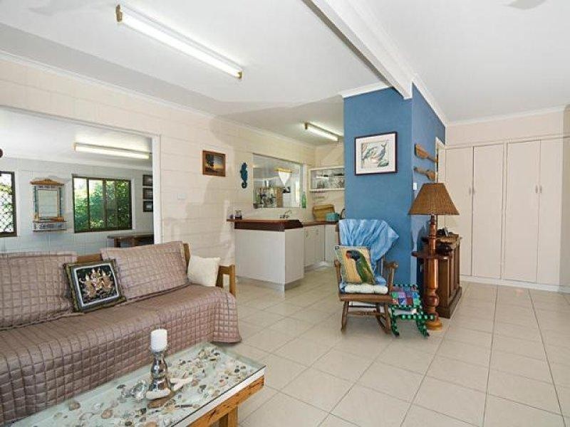 22 Theresa Street, Golden Beach QLD 4551