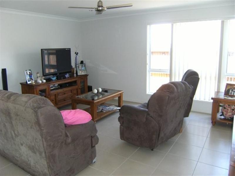 10 Bimberri Court, Caloundra West QLD 4551