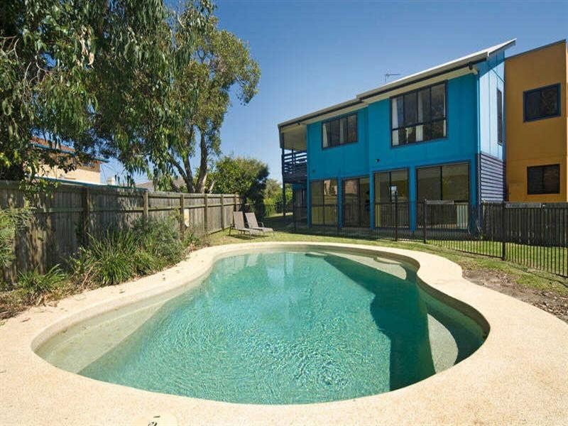 3 Coonowrin Street, Dicky Beach QLD 4551