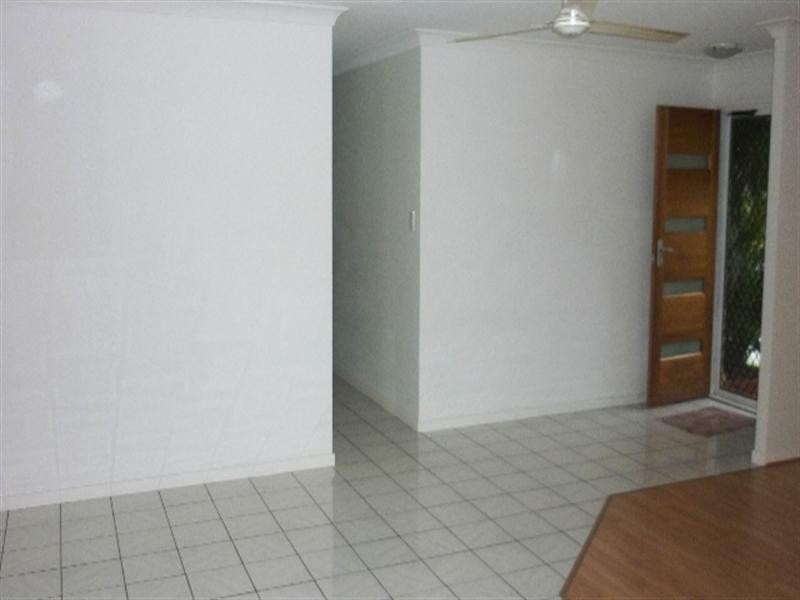 19 Greenwood Place, Little Mountain QLD 4551